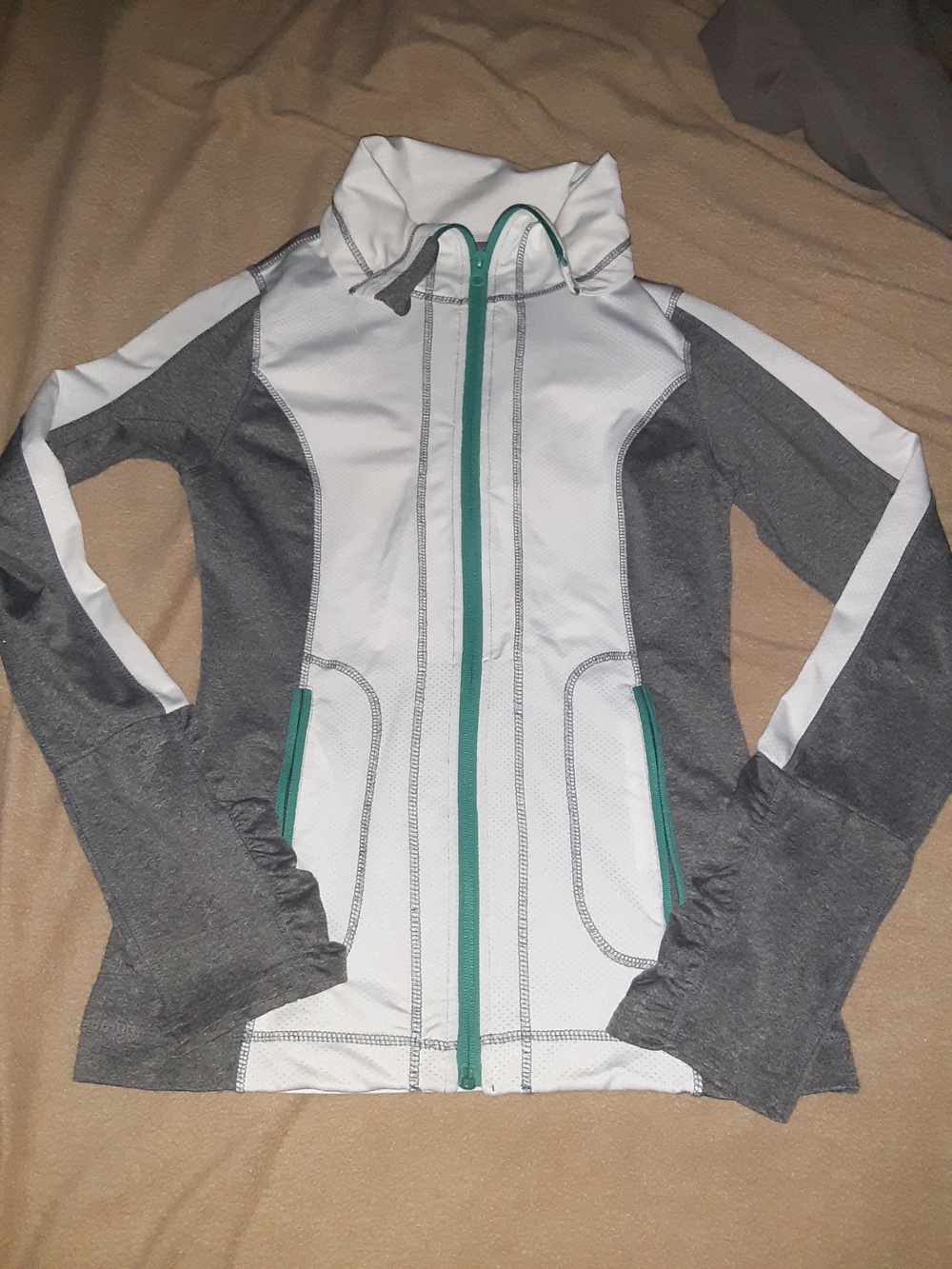 BKE Sport Women's Athletic Jacket in White & Gray Heather